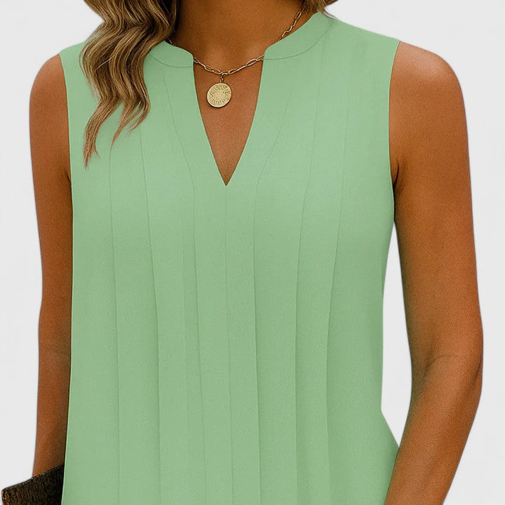 Clarhild™ | Elegant Flatterende Kjole med V-Udskæring