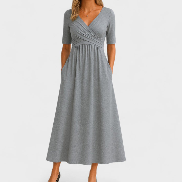 Phoebe | Elegant Midi Kjole