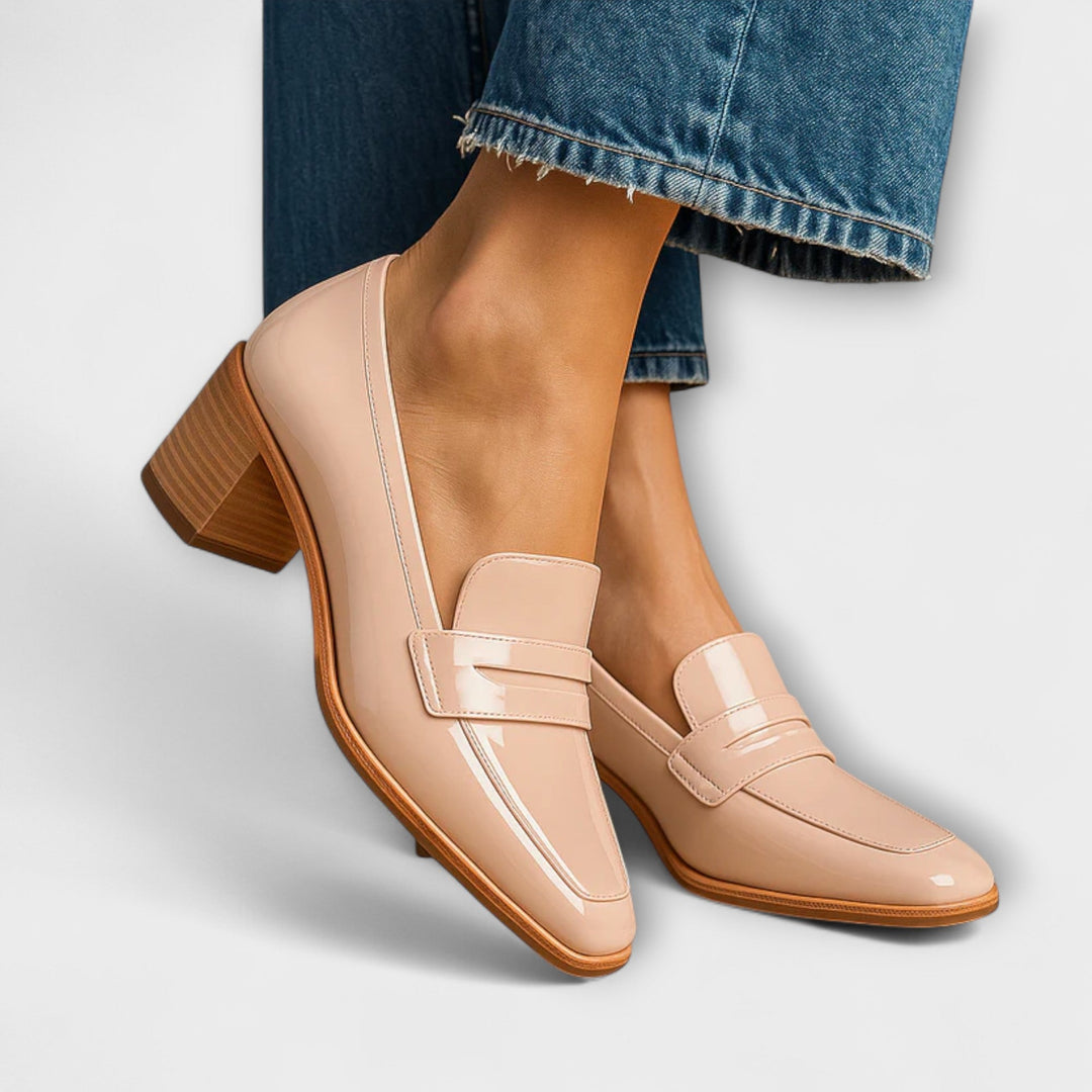 Estelle - Skinnende Loafers