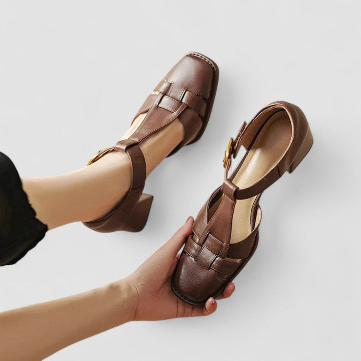 Elyxiana | Ortopædiske T-strop blokhæle