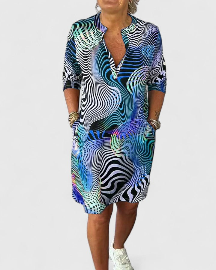 Helinae™ | Sofistikeret V-hals Kjole