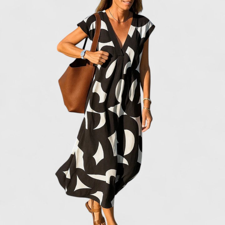 Koralia | Sofistikeret V-Hals Kjole