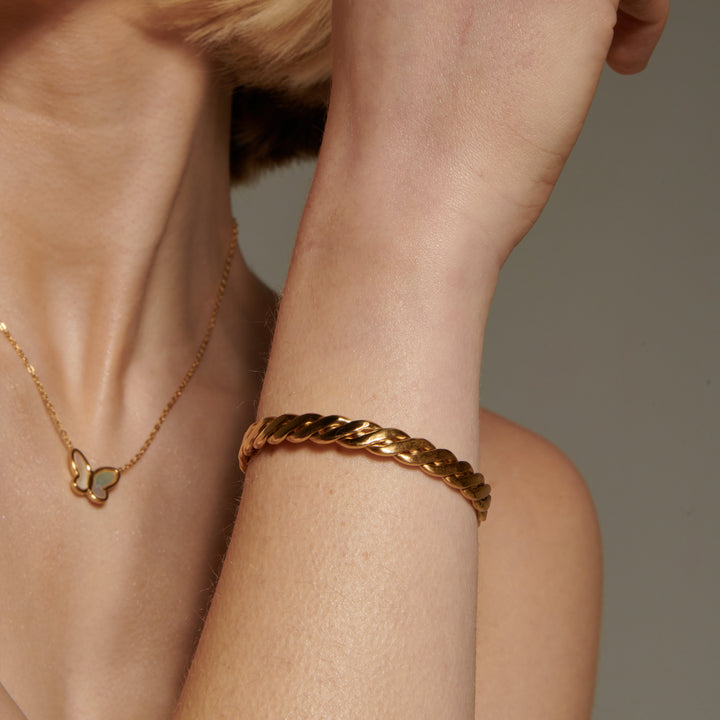 Twisted Bangle Armbånd