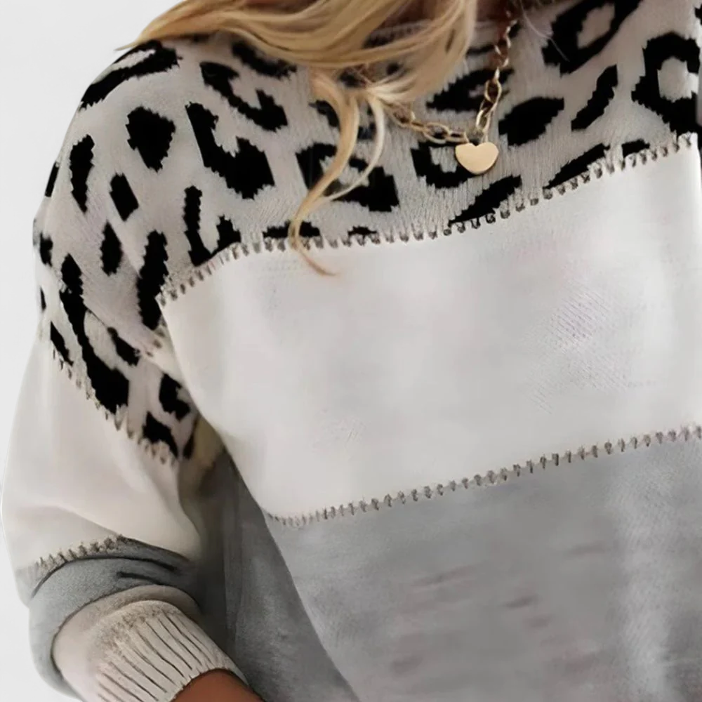 Polina | Leopardprint Casual Sweater