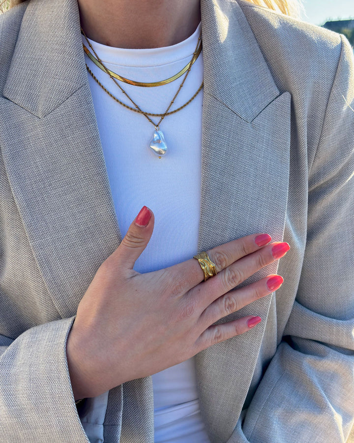 Jaylinette | Big Ring 18K Guld