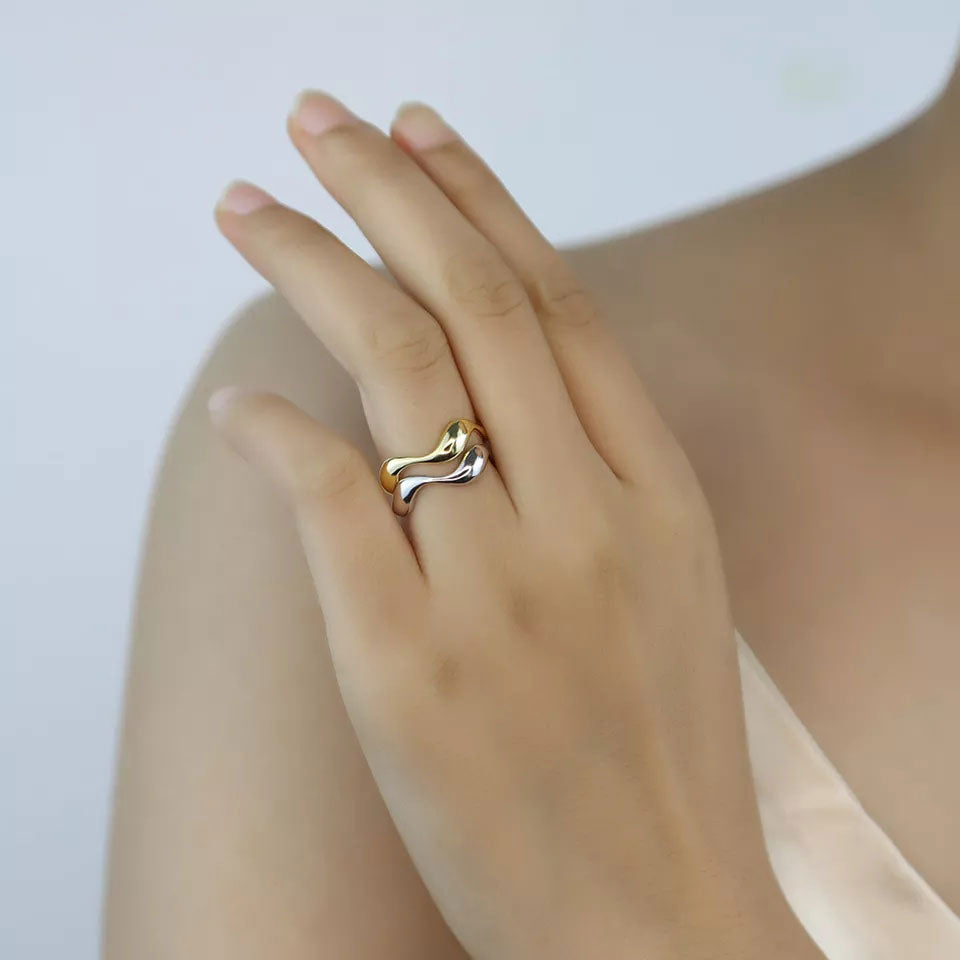 Carisseya | Bølge Ring 18K Guld