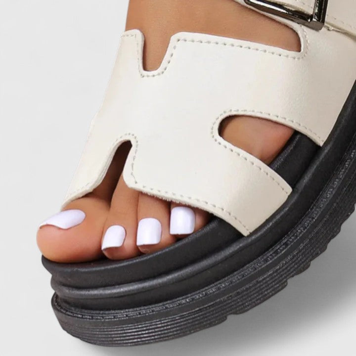 Claire | Ortopædiske Sandaler