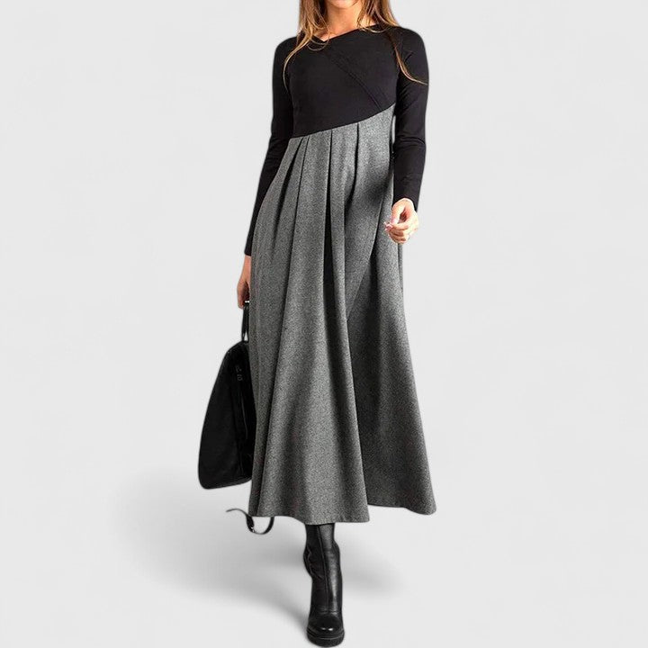 Janet | Elegant Maxi Kjole med Lange Ærmer