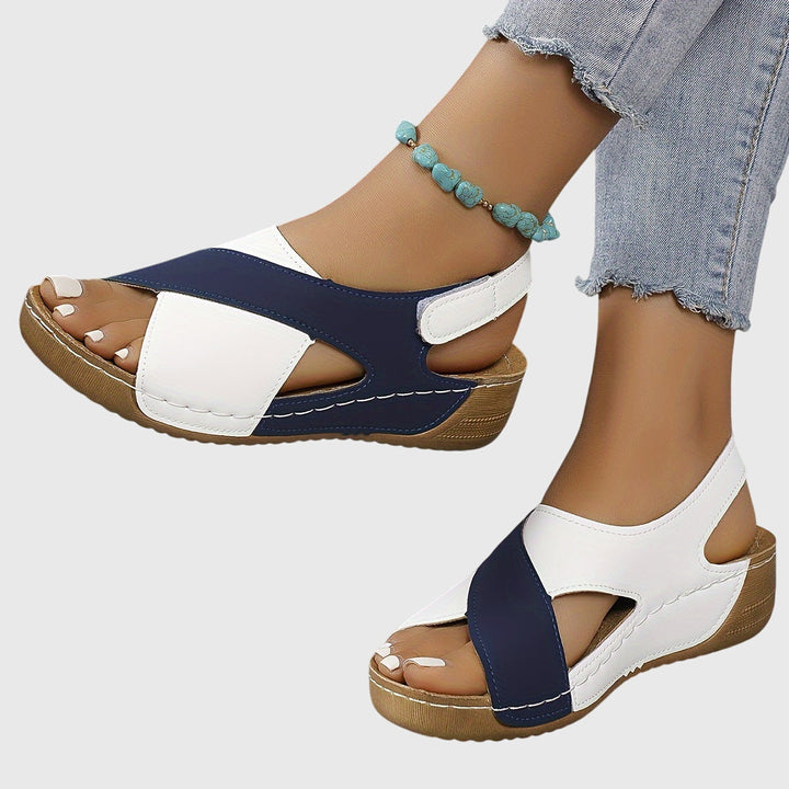 Ainsley™ | Ortodokse Sandaler
