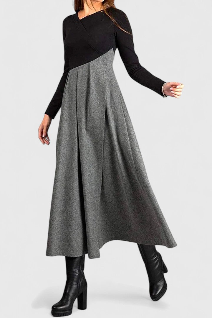 Janet | Elegant Maxi Kjole med Lange Ærmer