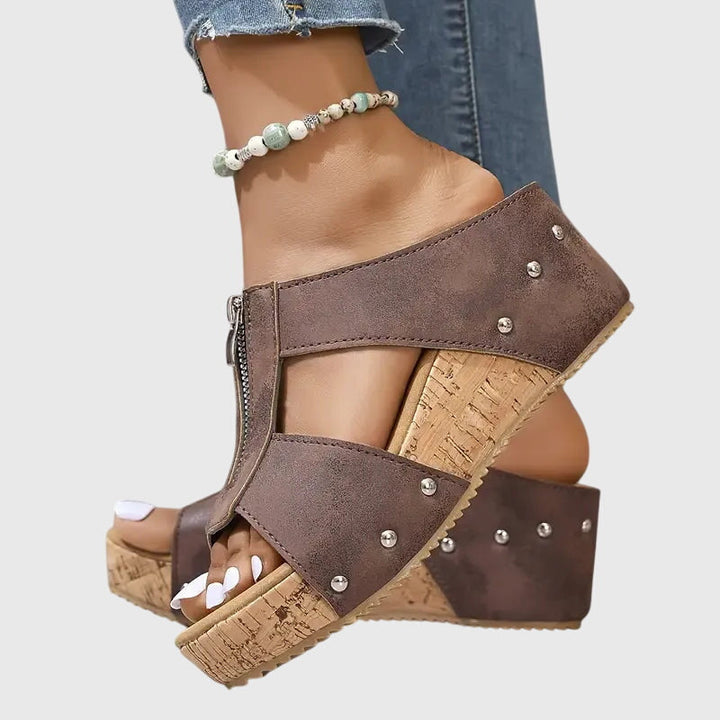 Jazlyn™ | Ortodontiske Sandaler