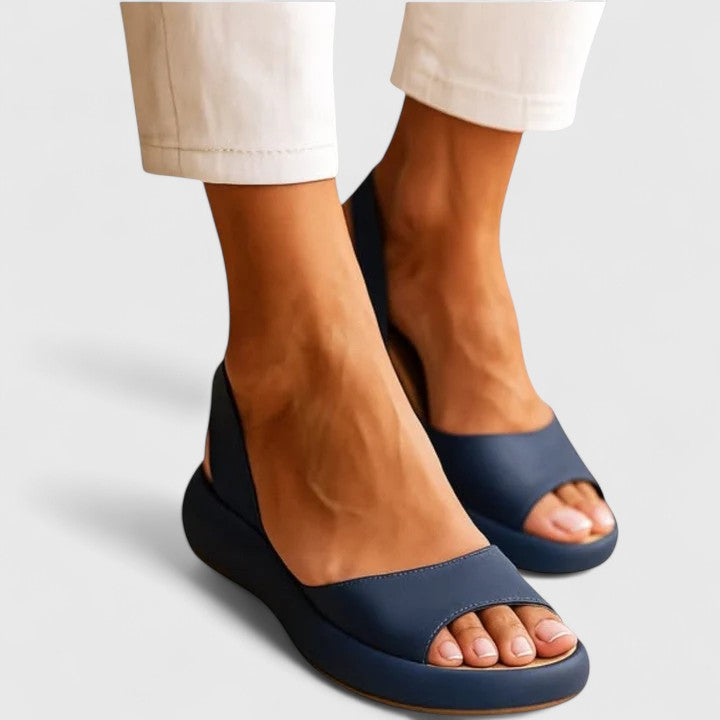 Emrynn | Ortodontiske Sandaler