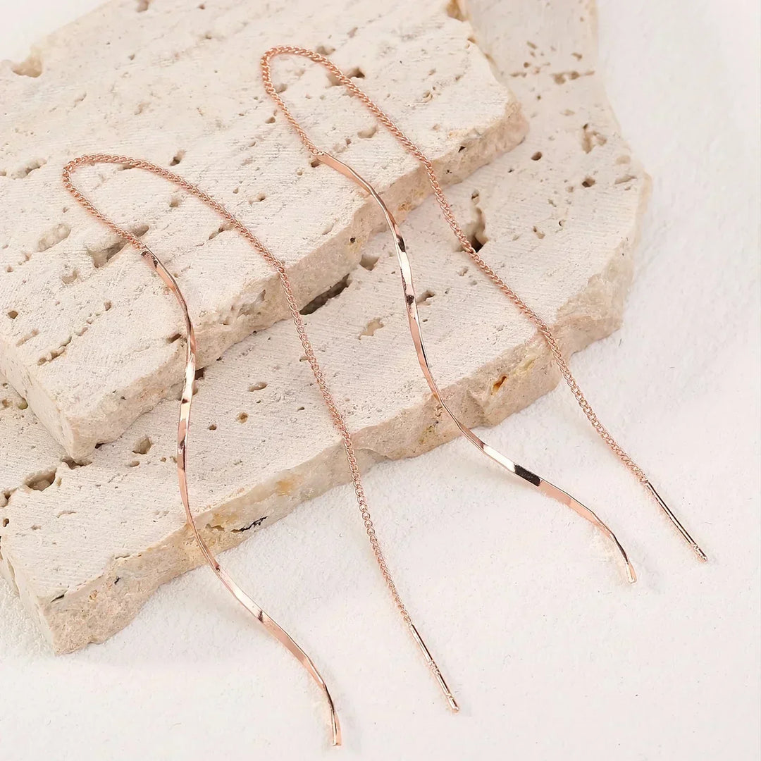 Lange Øreringe med Bølge Design