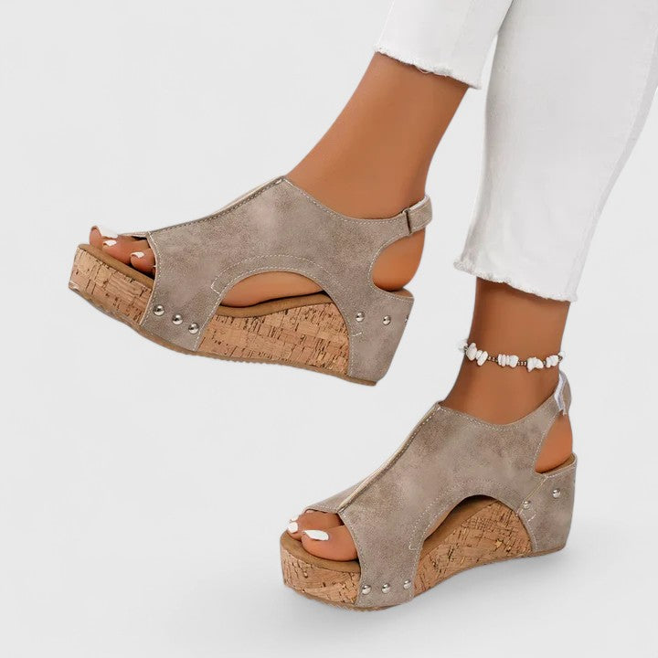 Jolyna® | Ortodontiske Sandaler