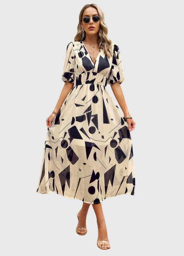 Merlin™ | Flatterende Blomster Midi Kjole