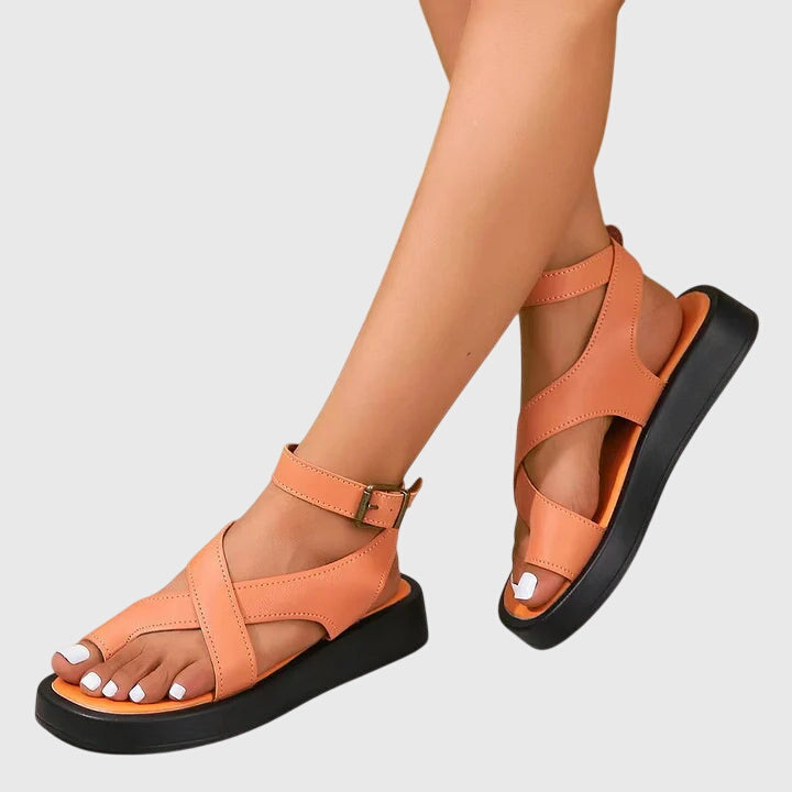 Tess™ | Ortodontiske Sandaler