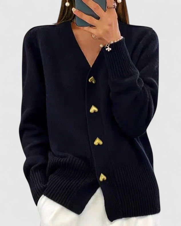 Cyra - Elegant Cardigan